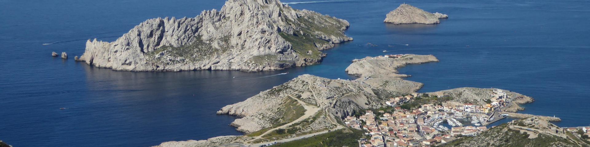 Vue Panoramique sur la calanque des goudes